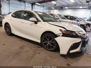  Salvage Toyota Camry