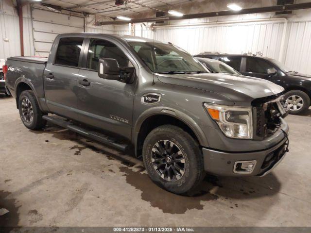  Salvage Nissan Titan