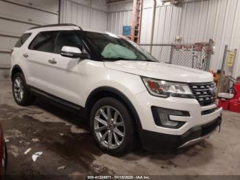  Salvage Ford Explorer