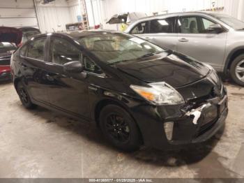  Salvage Toyota Prius