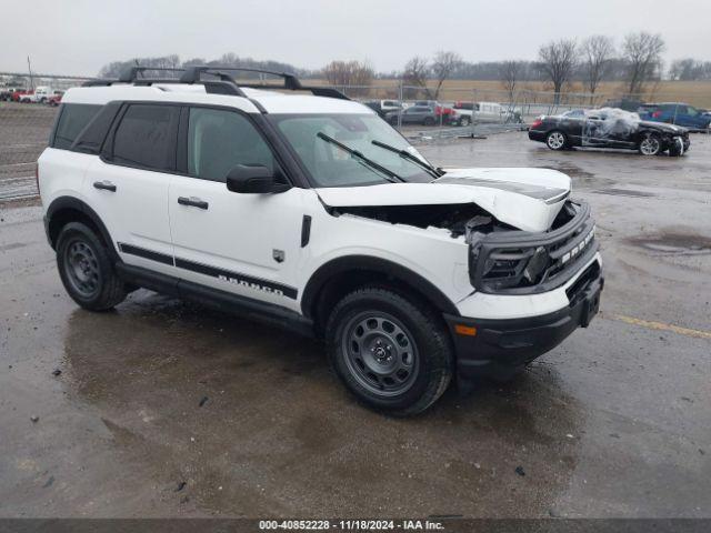  Salvage Ford Bronco