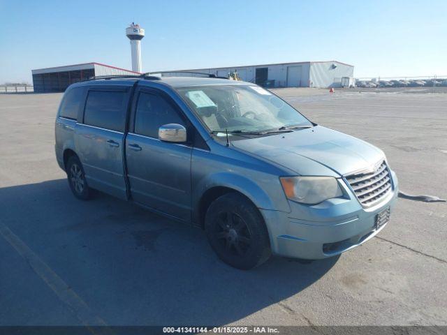  Salvage Chrysler Town & Country