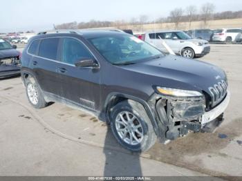  Salvage Jeep Cherokee