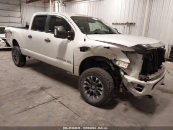  Salvage Nissan Titan