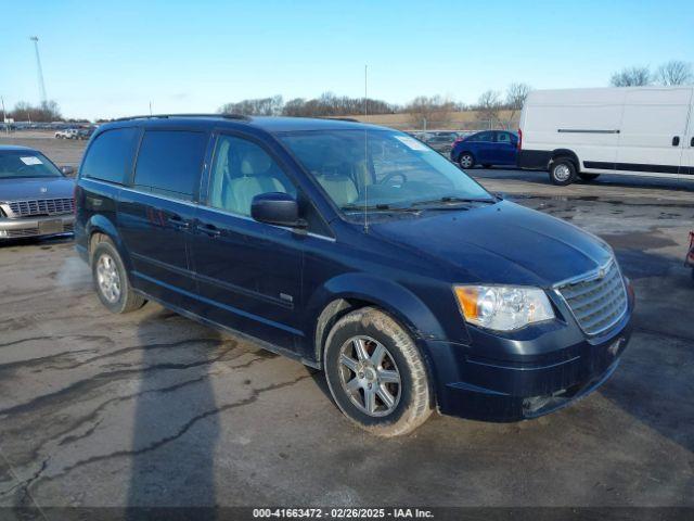  Salvage Chrysler Town & Country