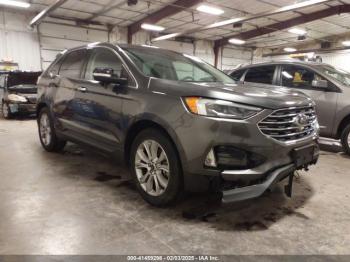  Salvage Ford Edge