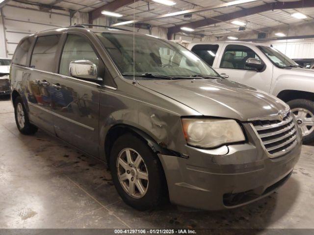  Salvage Chrysler Town & Country