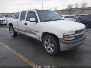  Salvage Chevrolet Silverado 1500