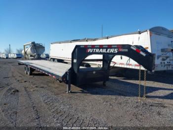  Salvage Pj Trailers Trailer