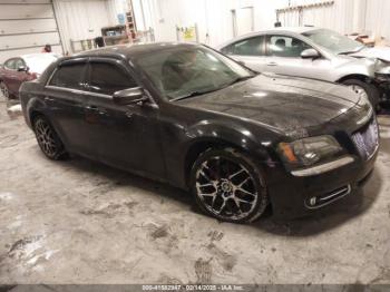  Salvage Chrysler 300