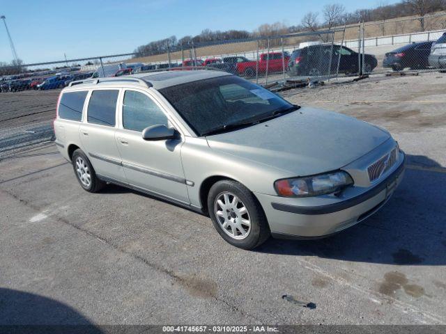  Salvage Volvo V70