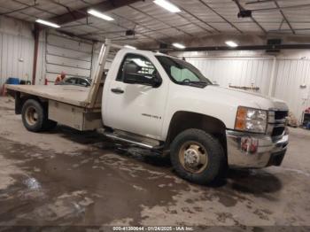  Salvage Chevrolet Silverado 3500