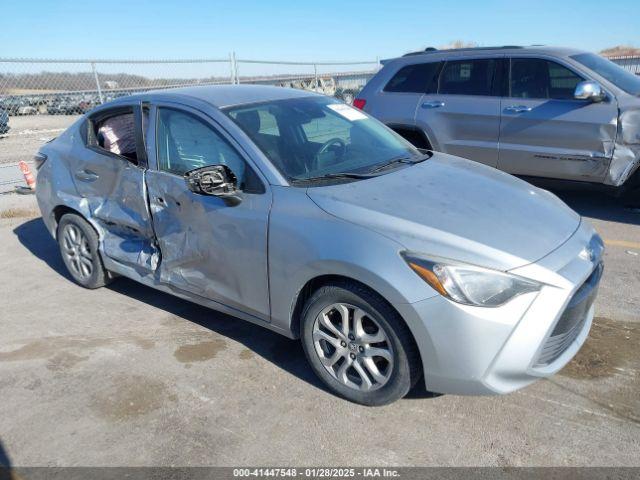  Salvage Toyota Yaris