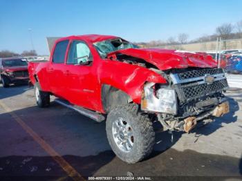  Salvage Chevrolet Silverado 2500