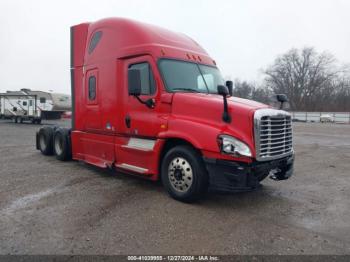  Salvage Freightliner Cascadia 125