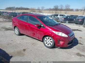  Salvage Ford Fiesta