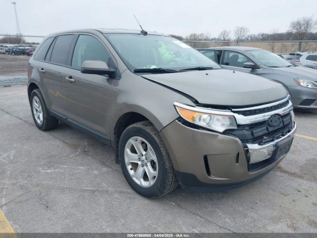  Salvage Ford Edge
