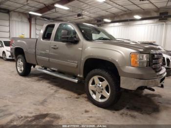  Salvage GMC Sierra 2500