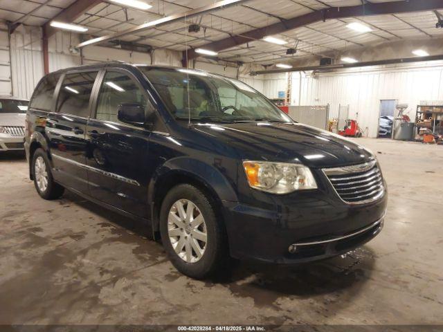  Salvage Chrysler Town & Country