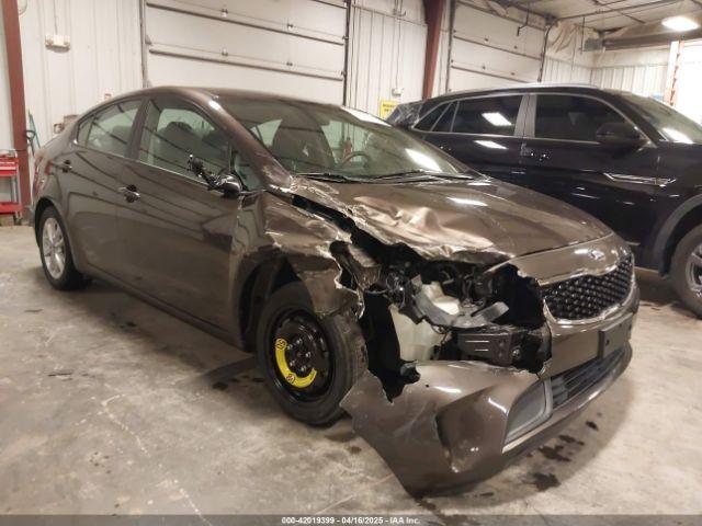  Salvage Kia Forte