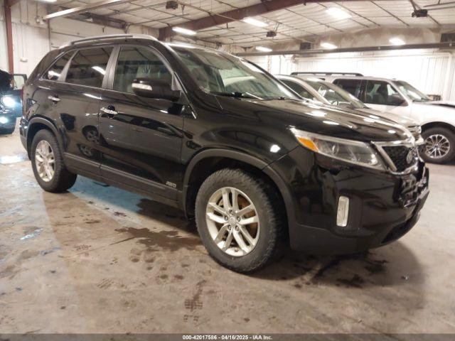  Salvage Kia Sorento