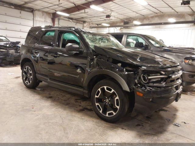  Salvage Ford Bronco