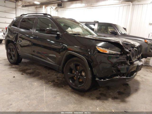  Salvage Jeep Cherokee