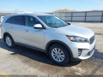  Salvage Kia Sorento