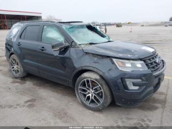  Salvage Ford Explorer