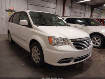  Salvage Chrysler Town & Country