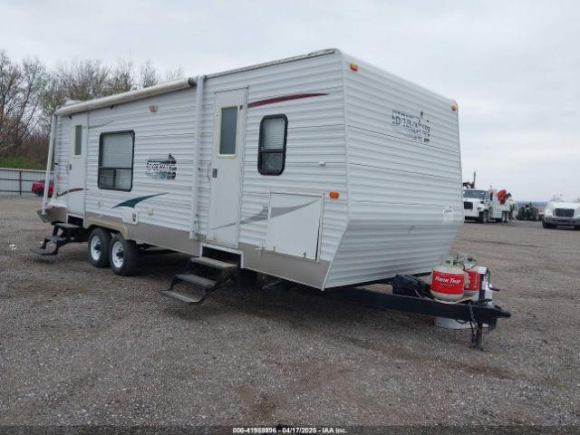  Salvage Sunnybrook 28ft