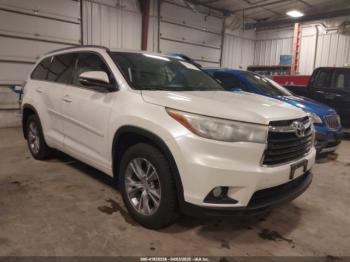  Salvage Toyota Highlander