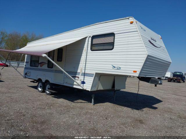  Salvage Jayco Quest