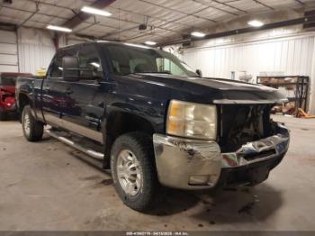  Salvage Chevrolet Silverado 2500