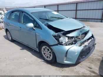  Salvage Toyota Prius v