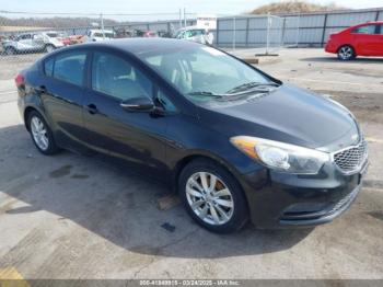  Salvage Kia Forte