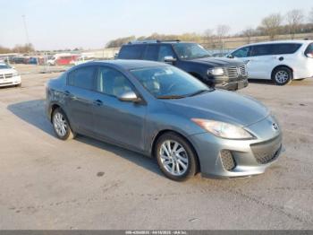  Salvage Mazda Mazda3