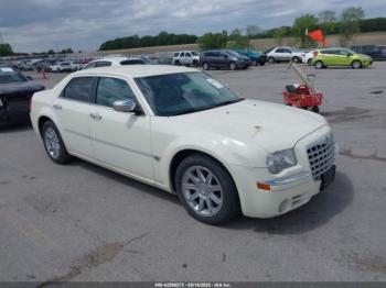  Salvage Chrysler 300c
