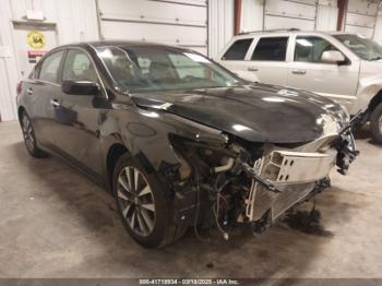  Salvage Nissan Altima