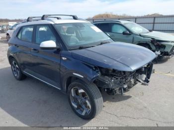  Salvage Hyundai VENUE