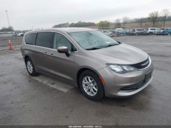  Salvage Chrysler Pacifica