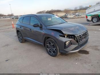  Salvage Hyundai TUCSON