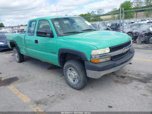  Salvage Chevrolet Silverado 2500