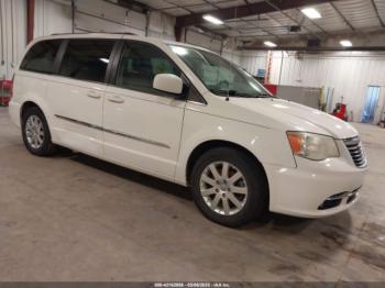  Salvage Chrysler Town & Country