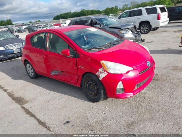  Salvage Toyota Prius c