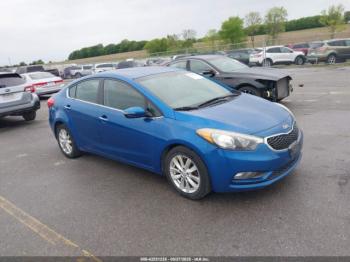  Salvage Kia Forte