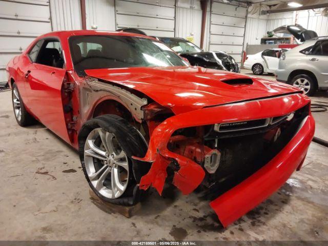 Salvage Dodge Challenger