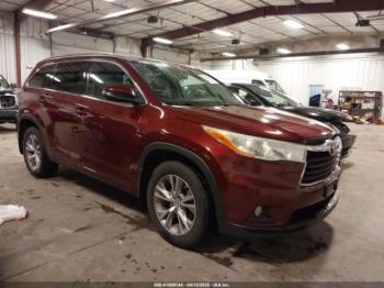  Salvage Toyota Highlander