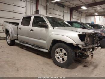  Salvage Toyota Tacoma
