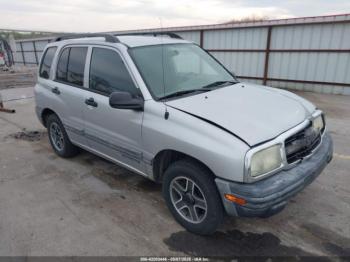  Salvage Chevrolet Tracker